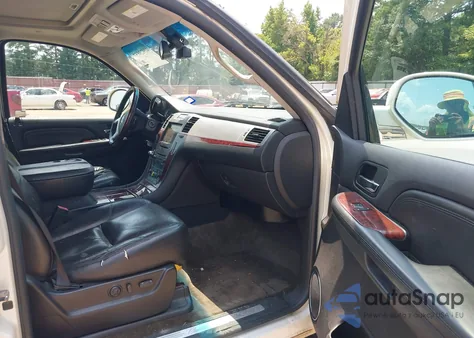 2009 Cadillac Escalade Standard from USA, damaged, VIN 1GYFC23279R217011